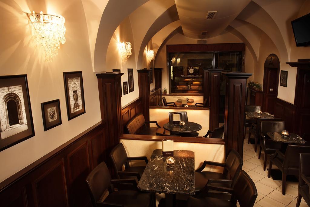 Hotel Ambassador Košice Buitenkant foto